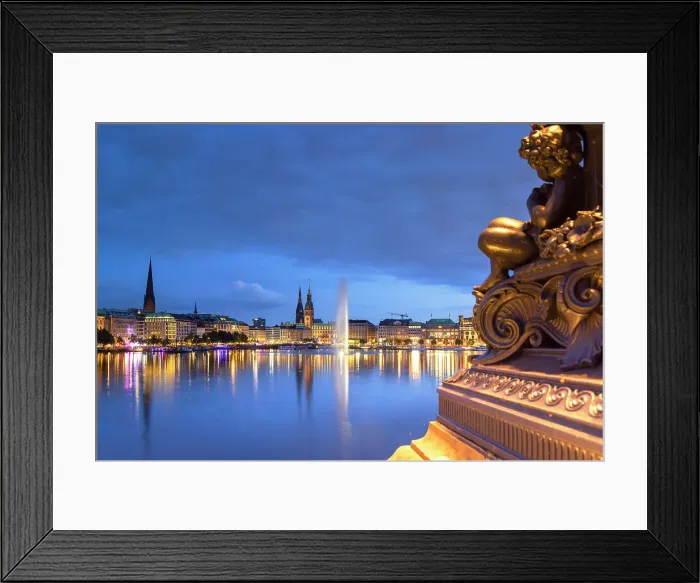 Framed Print : Binnenalster at dusk, Hamburg, Germany Framed Print : Binnenalster at dusk, Hamburg, Germany