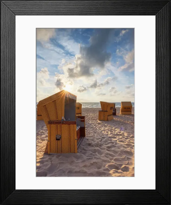 Framed Print : Deckchairs on Wenningstedt beach, Sylt, Schleswig Holstein, Germany Framed Print : Deckchairs on Wenningstedt beach, Sylt, Schleswig Holstein, Germany