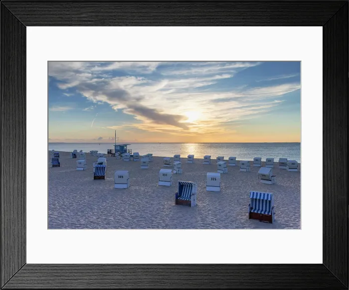 Framed Print : Deckchairs on Hornum beach at sunrise, Sylt, Schleswig Holstein, Germany Framed Print : Deckchairs on Hornum beach at sunrise, Sylt, Schleswig Holstein, Germany