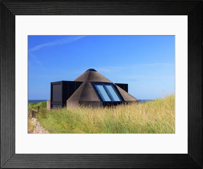 Framed Print : Modern thatched house, Hornum, Sylt, Schleswig Holstein, Germany