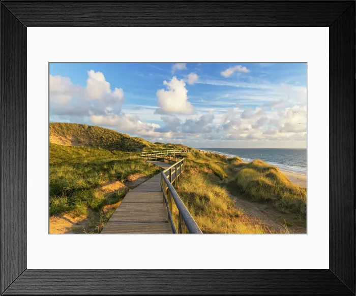Framed Print : Red Cliffs beach (Rotes Kliff), Kampen, Sylt, Schleswig Holstein, Germany Framed Print : Red Cliffs beach (Rotes Kliff), Kampen, Sylt, Schleswig Holstein, Germany