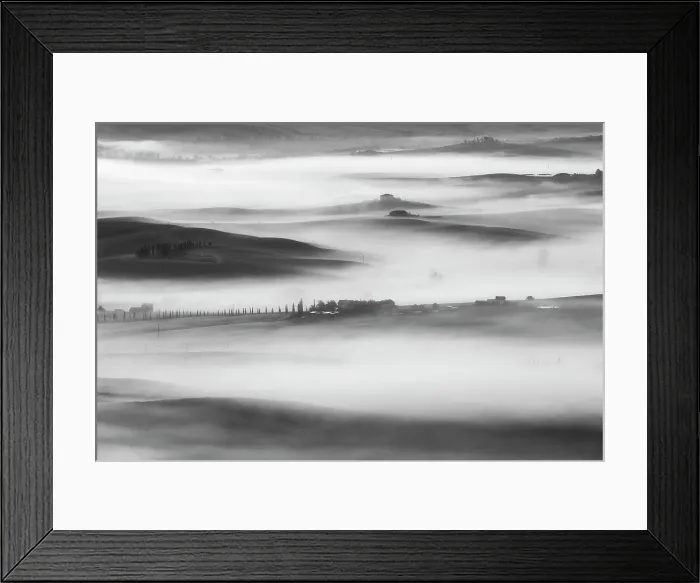 Framed Print : Morning mist at Val d'Orcia, Tuscany, Italy