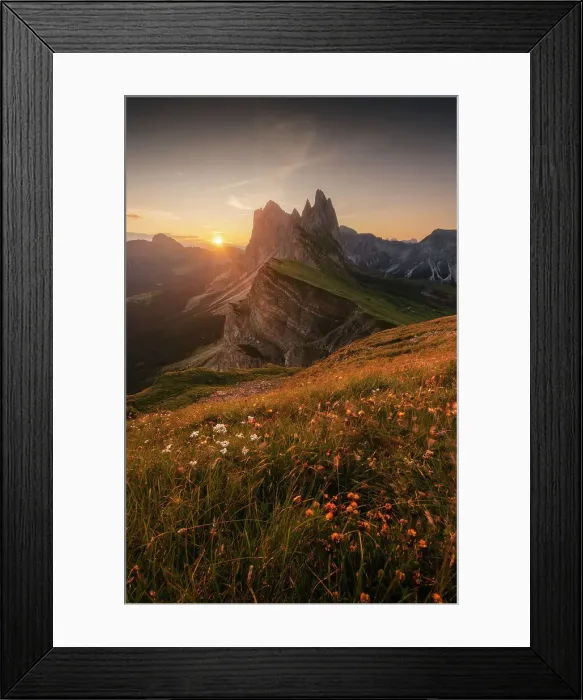 Framed Print : The mountain range of the Odle as seen from the Seceda. Val Gardena, Dolomites, Italy Framed Print : The mountain range of the Odle as seen from the Seceda. Val Gardena, Dolomites, Italy