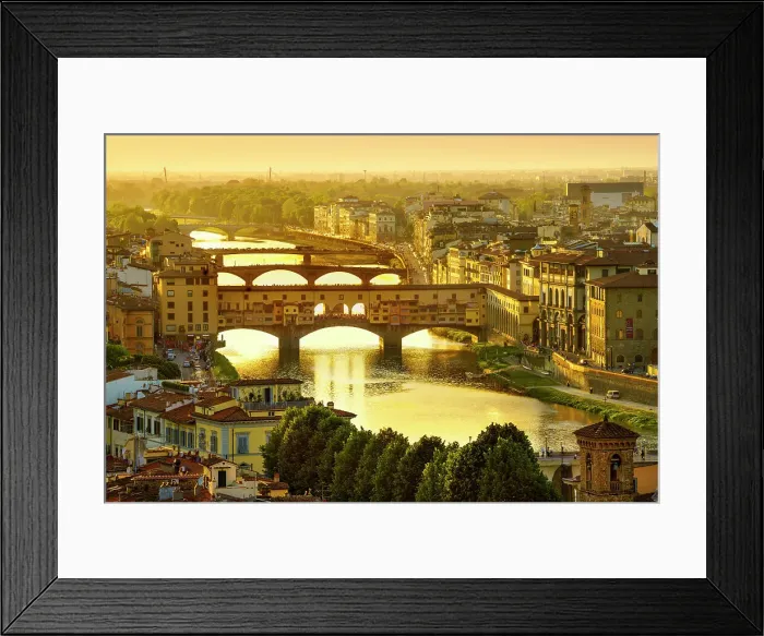 Framed Print : Ponte Vecchio, Florence, Tuscany, Italy Framed Print : Ponte Vecchio, Florence, Tuscany, Italy