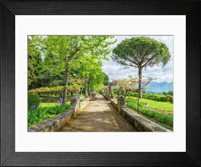 Framed Print : Garden of Villa Cimbrone Ravello, Amalfi Coast, Campania, Italy