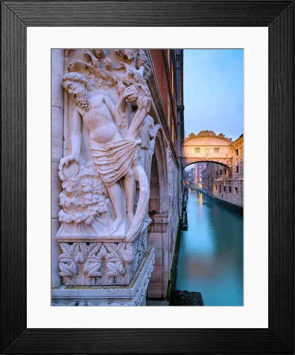 Framed Print : Bridge of Sighs, Ponte dei Sospiri, Venice, Italy Framed Print : Bridge of Sighs, Ponte dei Sospiri, Venice, Italy