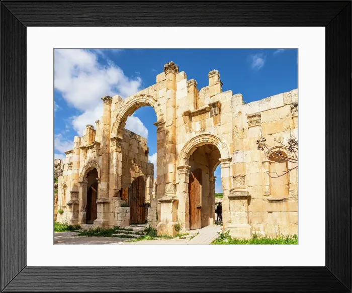 Framed Print : South Gate, Jerash, Jordan, Middle East, Asia Framed Print : South Gate, Jerash, Jordan, Middle East, Asia