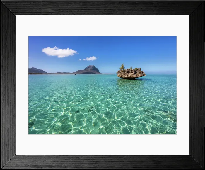 Framed Print : Mauritius, Indian ocean, Crystal Rock Framed Print : Mauritius, Indian ocean, Crystal Rock