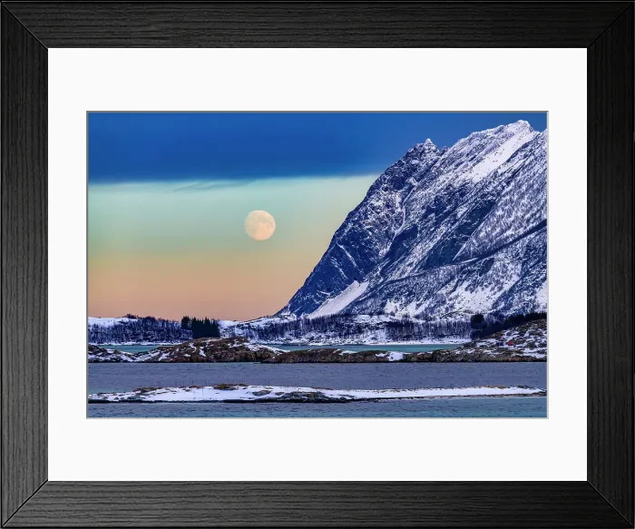 Framed Print : Full Moon Setting over Lavollsfjorden in Winter, Senja, Norway Framed Print : Full Moon Setting over Lavollsfjorden in Winter, Senja, Norway