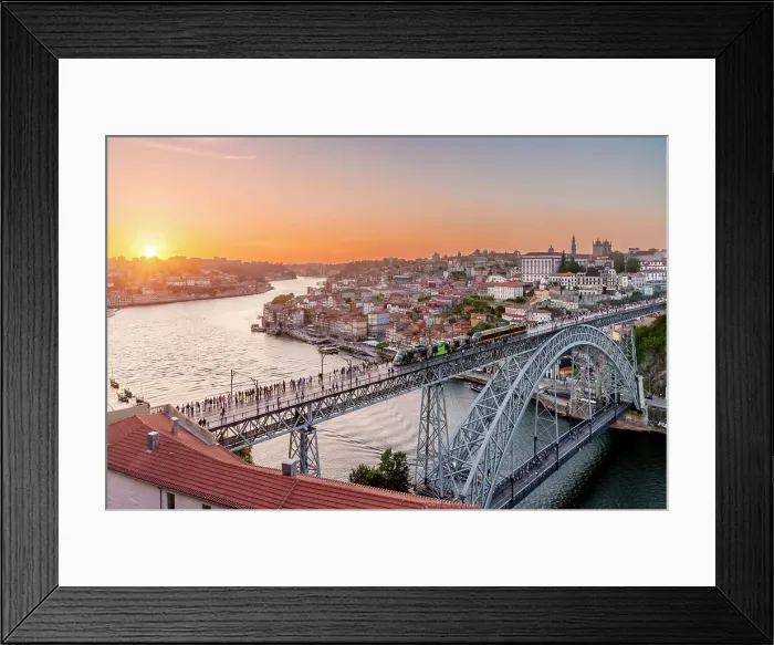 Framed Print : Ponte Dom Luis I (Luis I Bridge), Porto (Oporto), Portugal Framed Print : Ponte Dom Luis I (Luis I Bridge), Porto (Oporto), Portugal