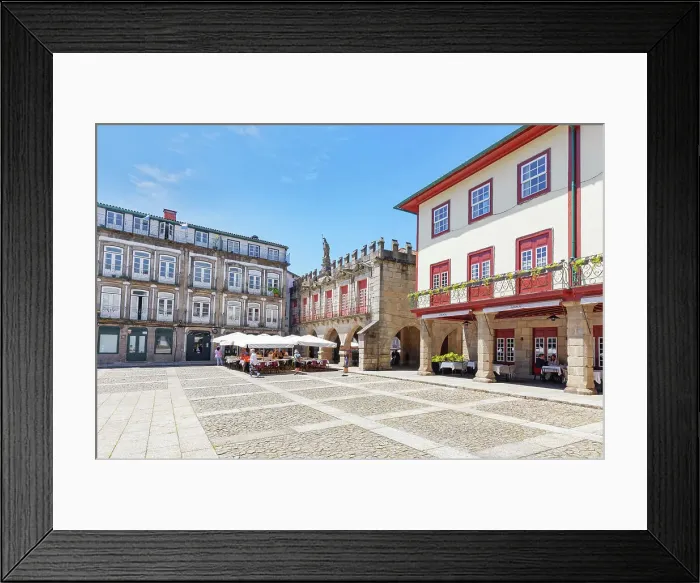Framed Print : Oliviera square (Largo da Oliveira), Guimaraes, Minho Region, Portugal