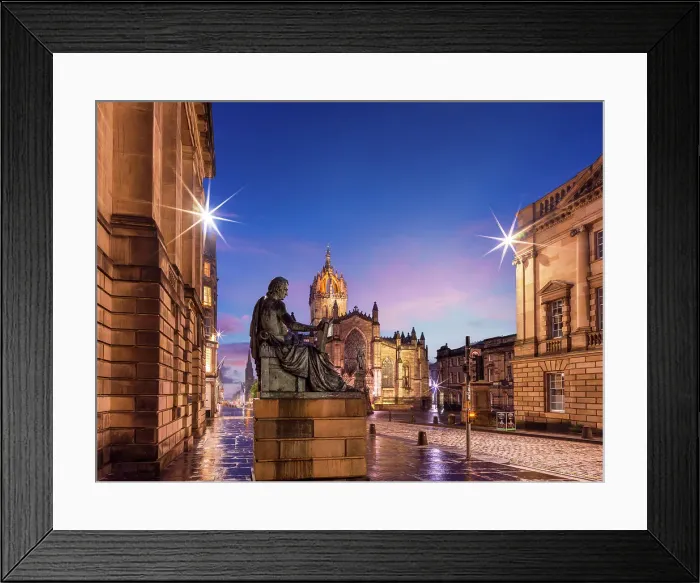 Framed Print : David Hume memorial on the Royal Mile Edinburgh, Scotland, UK Framed Print : David Hume memorial on the Royal Mile Edinburgh, Scotland, UK