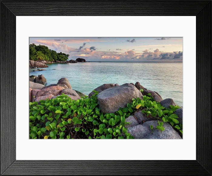 Framed Print : Seychelles, Praslin, Anse Citron beach, Indian Ocean
