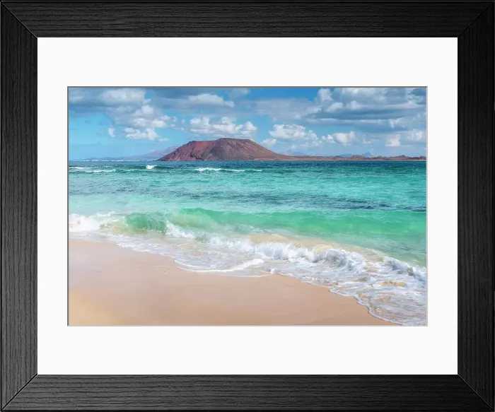 Framed Print : View of Lobos Island from beach in Corralejo, Corralejo Natural Park, Fuerteventura, Canary Islands, Spain Framed Print : View of Lobos Island from beach in Corralejo, Corralejo Natural Park, Fuerteventura, Canary Islands, Spain