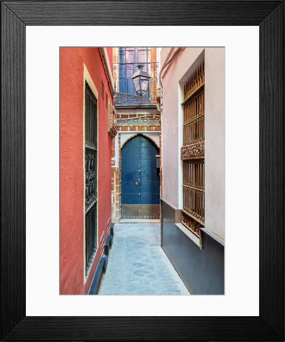 Framed Print : Picturesque alley in Santa Cruz district, Seville, Andalusia, Spain Framed Print : Picturesque alley in Santa Cruz district, Seville, Andalusia, Spain