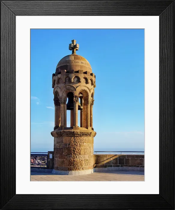 Framed Print : Temple Expiatori del Sagrat Cor, detailed view, Mount Tibidabo, Barcelona, Catalonia, Spain Framed Print : Temple Expiatori del Sagrat Cor, detailed view, Mount Tibidabo, Barcelona, Catalonia, Spain