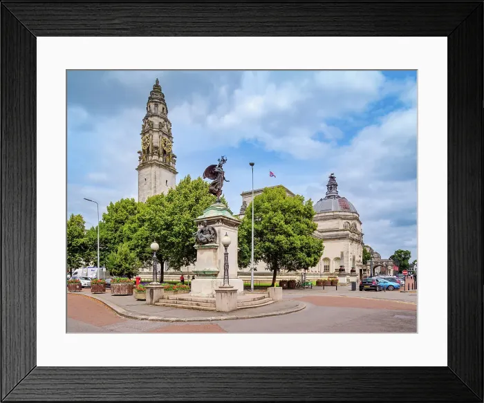 Framed Print : South African War Memorial and City Hall, Cardiff, Wales, United Kingdom Framed Print : South African War Memorial and City Hall, Cardiff, Wales, United Kingdom