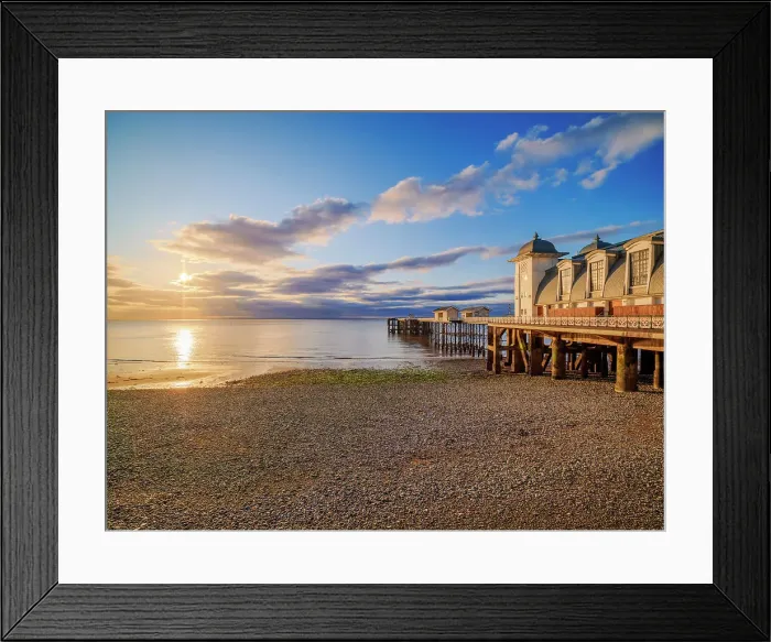 Framed Print : Penarth Pier at sunrise, Penarth, Wales, United Kingdom Framed Print : Penarth Pier at sunrise, Penarth, Wales, United Kingdom