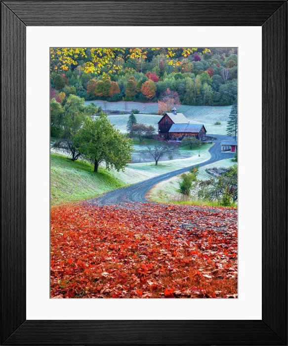 Framed Print : Sleepy Hollow Farm in Autumn, Woodstock Vermont, New England, USA Framed Print : Sleepy Hollow Farm in Autumn, Woodstock Vermont, New England, USA