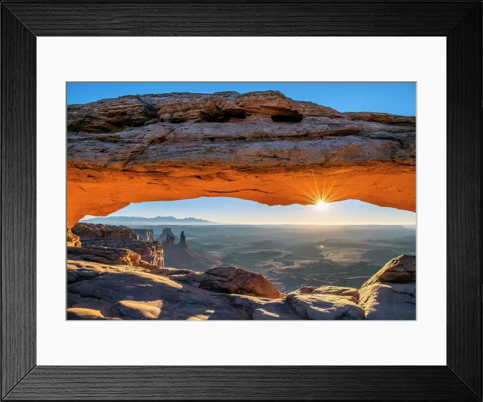 Framed Print : Mesa Arch, Canyonlands National Park, Utah, USA Framed Print : Mesa Arch, Canyonlands National Park, Utah, USA