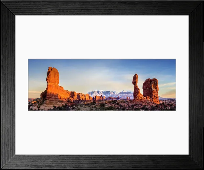 Framed Print : Balanced Rock at Sunset, Arches National Park, Utah, USA Framed Print : Balanced Rock at Sunset, Arches National Park, Utah, USA