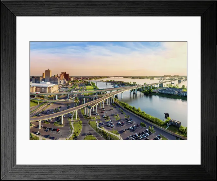 Framed Print : Skyline and Highway of Memphis leading into Hernando de Soto Bridge, Memphis, Tennessee, Shelby County, USA Framed Print : Skyline and Highway of Memphis leading into Hernando de Soto Bridge, Memphis, Tennessee, Shelby County, USA