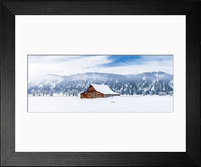 Framed Print : Moulton Barn, Mormon Row in Winter with lots of Snow Freezing Cold Grand Teton National Park, Wyoming, USA Framed Print : Moulton Barn, Mormon Row in Winter with lots of Snow Freezing Cold Grand Teton National Park, Wyoming, USA