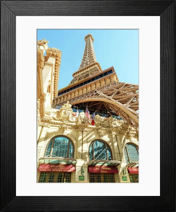 Framed Print : Paris Hotel Las Vegas, Nevada, USA Framed Print : Paris Hotel Las Vegas, Nevada, USA