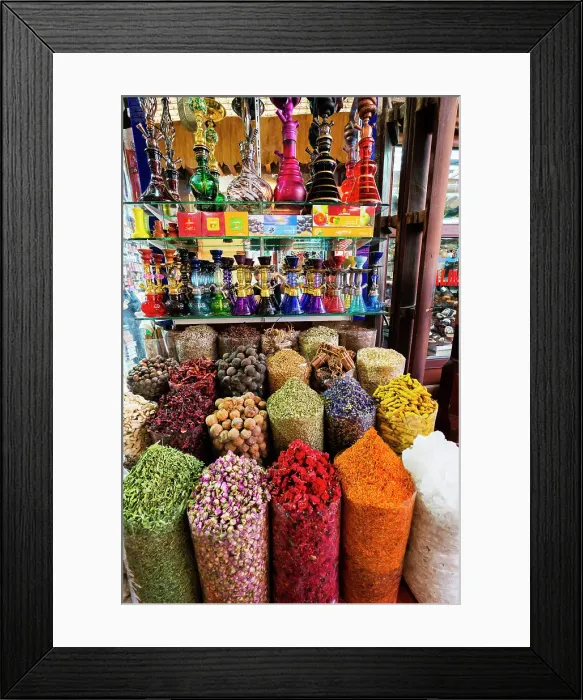 Framed Print : Traditional souk, Dubai, United Arab Emirates Framed Print : Traditional souk, Dubai, United Arab Emirates