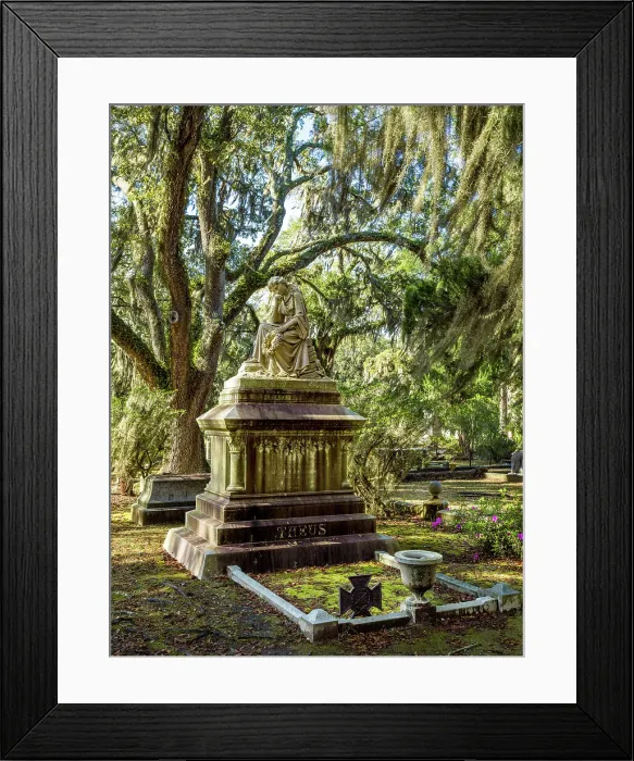 Framed Print : Bonaventure Cemetery, Historic and Famous, Savannah, Georgia, USA Framed Print : Bonaventure Cemetery, Historic and Famous, Savannah, Georgia, USA