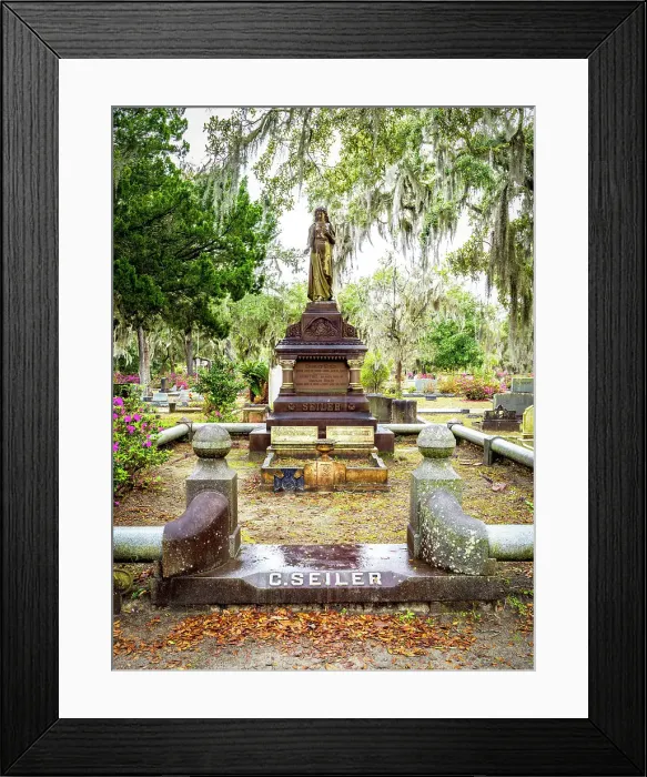 Framed Print : Bonaventure Cemetery, Historic and Famous, Savannah, Georgia, USA Framed Print : Bonaventure Cemetery, Historic and Famous, Savannah, Georgia, USA
