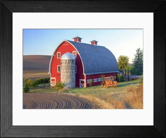 Framed Print : Red barn and derelict truck, Hwy 272 between Colfax and Palouse, Washington, USA Framed Print : Red barn and derelict truck, Hwy 272 between Colfax and Palouse, Washington, USA
