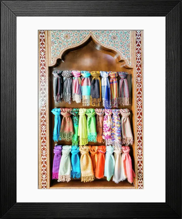 Framed Print : Souk Madinat Jumeirah Dubai, United Arab Emirates Framed Print : Souk Madinat Jumeirah Dubai, United Arab Emirates
