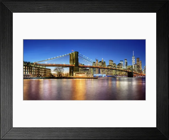 Framed Print : Brooklyn Bridge and Manhattan Skyline with Freedom Tower, Illuminated at night, Lights Brooklyn, New York City, New York, USA Framed Print : Brooklyn Bridge and Manhattan Skyline with Freedom Tower, Illuminated at night, Lights Brooklyn, New York City, New York, USA