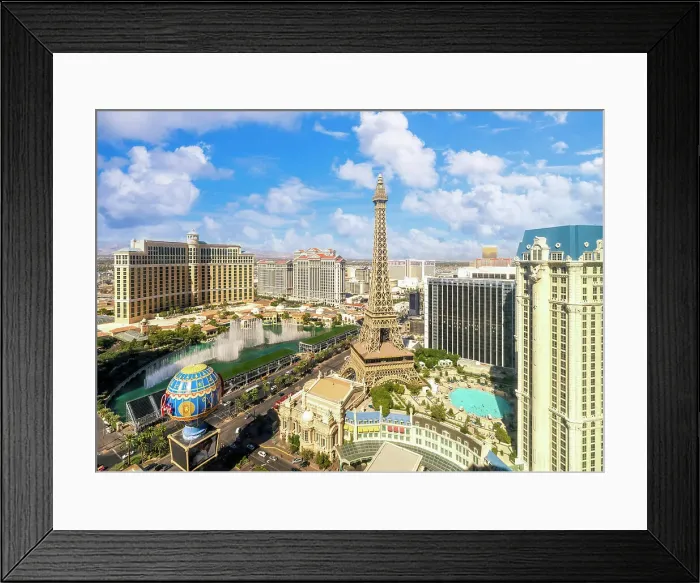 Framed Print : Fountain of the Bellagio Hotel Las Vegas Strip Las Vegas, Nevada, USA Framed Print : Fountain of the Bellagio Hotel Las Vegas Strip Las Vegas, Nevada, USA