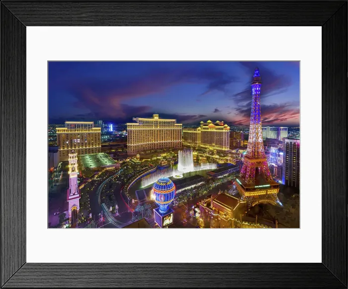 Framed Print : Fountain of the Bellagio Hotel Las Vegas Strip Las Vegas, Nevada, USA Framed Print : Fountain of the Bellagio Hotel Las Vegas Strip Las Vegas, Nevada, USA