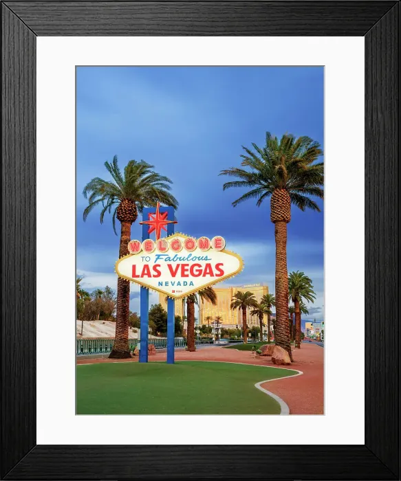 Framed Print : Las Vegas Famous Welcome Sign, Illuminated, Neon, Las Vegas, Nevada, USA Framed Print : Las Vegas Famous Welcome Sign, Illuminated, Neon, Las Vegas, Nevada, USA