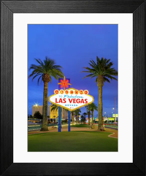 Framed Print : Las Vegas Famous Welcome Sign, Illuminated, Neon, Las Vegas, Nevada, USA Framed Print : Las Vegas Famous Welcome Sign, Illuminated, Neon, Las Vegas, Nevada, USA
