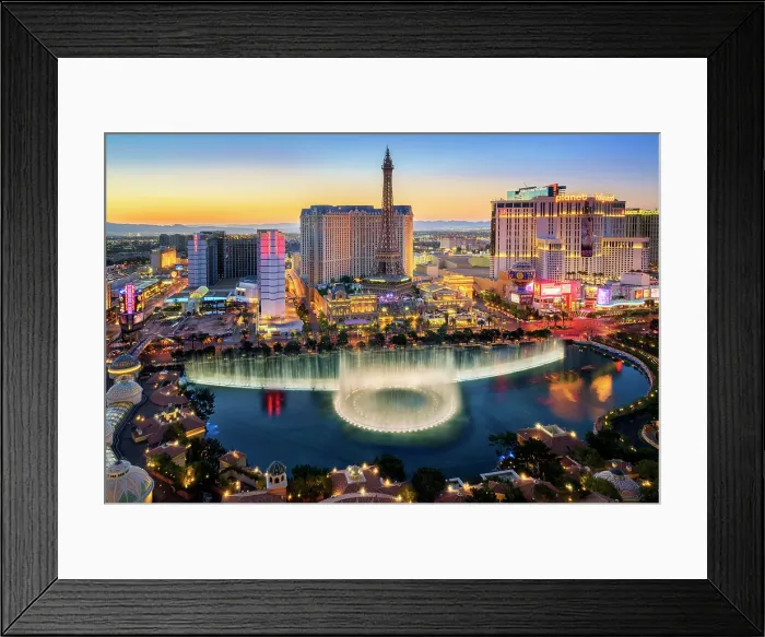 Framed Print : Strip View with Bellagio Fountain and Paris Hotel at night, Las Vegas, Nevada, USA Framed Print : Strip View with Bellagio Fountain and Paris Hotel at night, Las Vegas, Nevada, USA