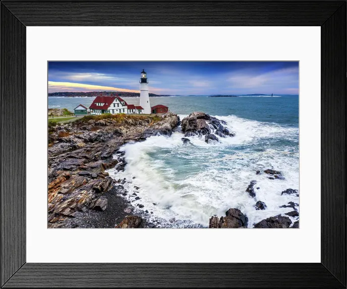 Framed Print : Portland Head Lighthouse, Portland, Maine, New England, USA Framed Print : Portland Head Lighthouse, Portland, Maine, New England, USA
