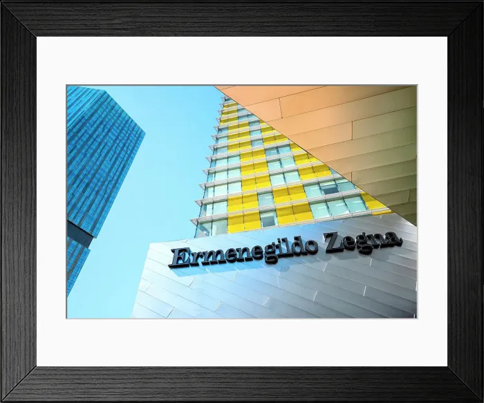 Framed Print : Crystals Shopping Mall, City Center, Las Vegas Strip, Las Vegas, Paradise, Nevada, USA Framed Print : Crystals Shopping Mall, City Center, Las Vegas Strip, Las Vegas, Paradise, Nevada, USA
