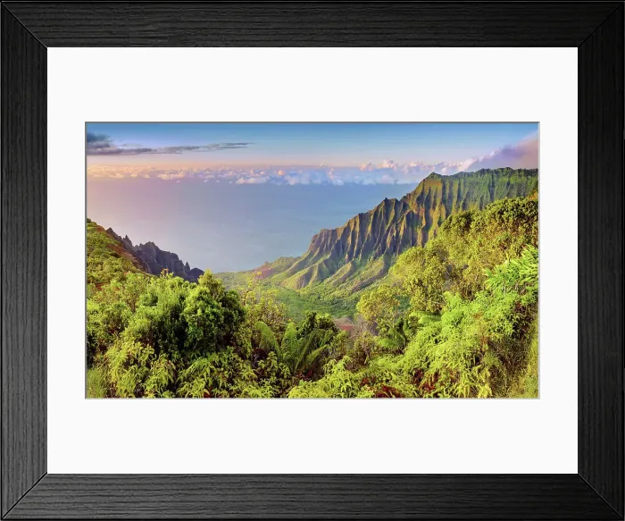 Framed Print : Napali Coast, Kauai, Hawaii, USA Framed Print : Napali Coast, Kauai, Hawaii, USA