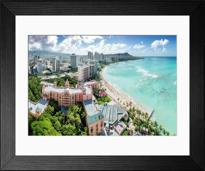 Framed Print : Waikiki Beach and Diamond Head Volcano Honolulu, Oahu, Hawaii, USA Framed Print : Waikiki Beach and Diamond Head Volcano Honolulu, Oahu, Hawaii, USA
