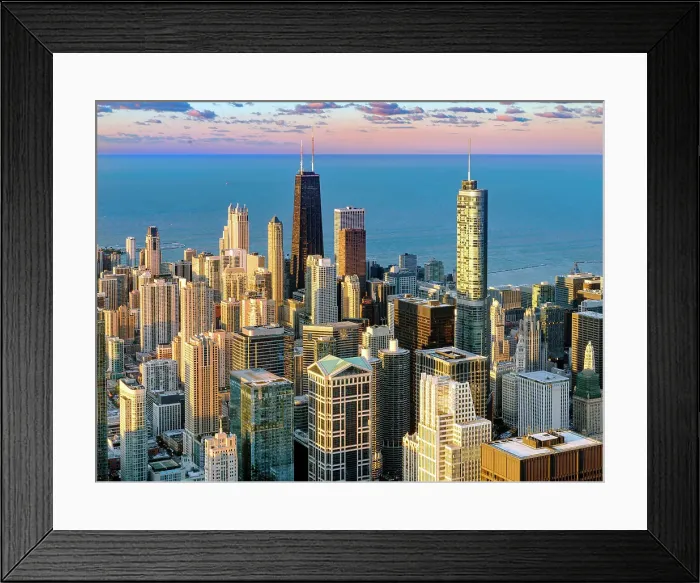 Framed Print : Downtown Chicago Skyline With views of Hancock Tower and Trump Tower, Lake Michigan, Chicago, Illinois, Midwest, USA Framed Print : Downtown Chicago Skyline With views of Hancock Tower and Trump Tower, Lake Michigan, Chicago, Illinois, Midwest, USA