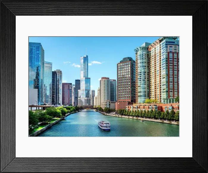 Framed Print : Chicago River and River walk, view to Trump Tower Chicago, Illinois, Midwest, USA Framed Print : Chicago River and River walk, view to Trump Tower Chicago, Illinois, Midwest, USA