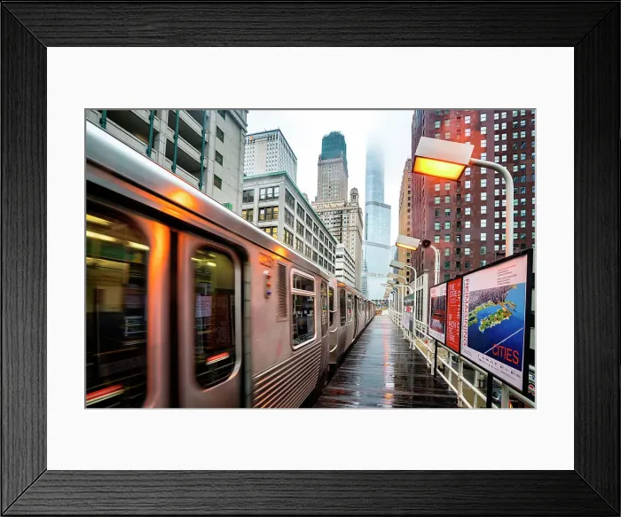 Framed Print : Chigagos L, rapid train station, in the Loop Chicago, Illinois, Midwest, USA Framed Print : Chigagos L, rapid train station, in the Loop Chicago, Illinois, Midwest, USA