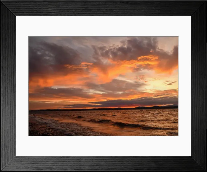 Framed Print : Sunrise over Cooper's Bay on Lake Champlain, Grand Isle State Park, Vermont, USA Framed Print : Sunrise over Cooper's Bay on Lake Champlain, Grand Isle State Park, Vermont, USA