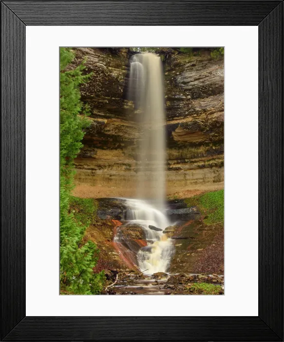 Framed Print : Munising Falls in late autumn, Munising Falls Scenic area, Munising, Michigan, USA Framed Print : Munising Falls in late autumn, Munising Falls Scenic area, Munising, Michigan, USA