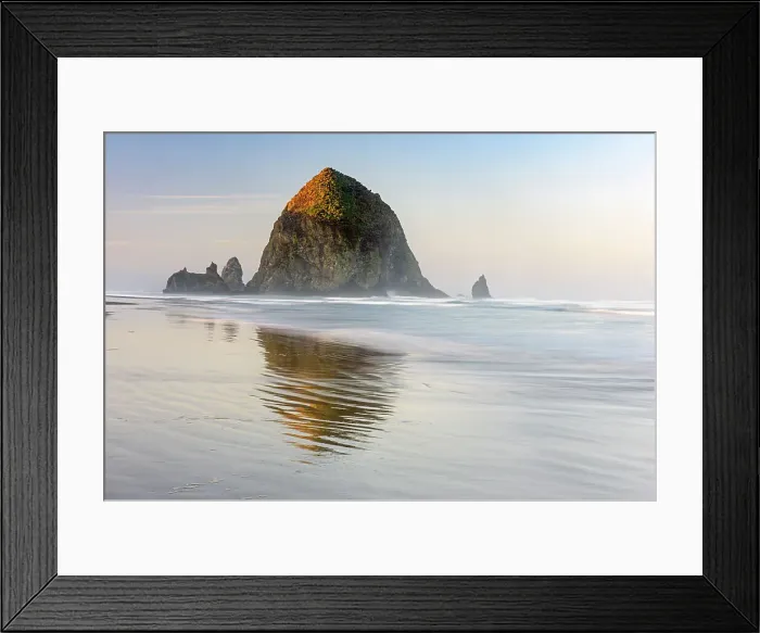 Framed Print : Haystack Rock on Cannon Beach at dawn, Cannon Beach, Oregon, USA Framed Print : Haystack Rock on Cannon Beach at dawn, Cannon Beach, Oregon, USA