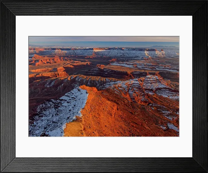 Framed Print : Overlooking snow covered eroded sandstone formations in the Colrado River canyon below Dead Horse Point, Dead Horse Point State Park, Utah, USA Framed Print : Overlooking snow covered eroded sandstone formations in the Colrado River canyon below Dead Horse Point, Dead Horse Point State Park, Utah, USA